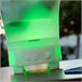 Cubitera LED con Altavoz Recargable Transparente